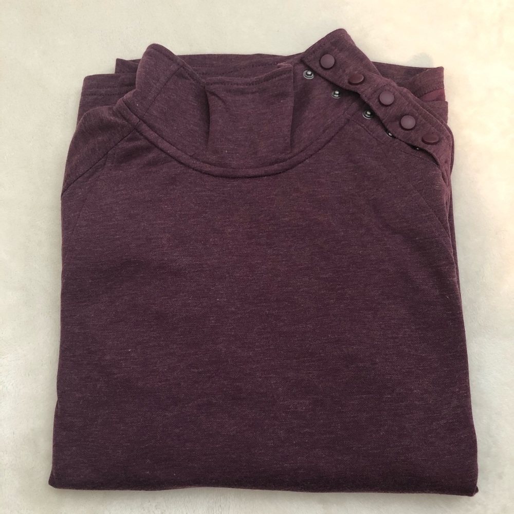 NWT Womens Fleece size medium